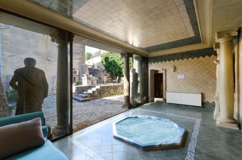 Historic Villa with Pool in Lloseta – Mallorca