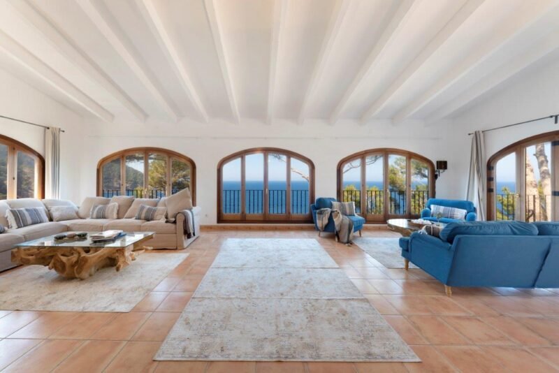 Exclusive Villa with Spectacular Sea Views - Banyalbufar