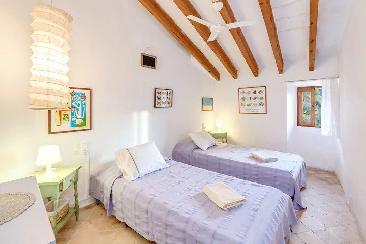 Charming House with Stunning Views – Banyalbufar